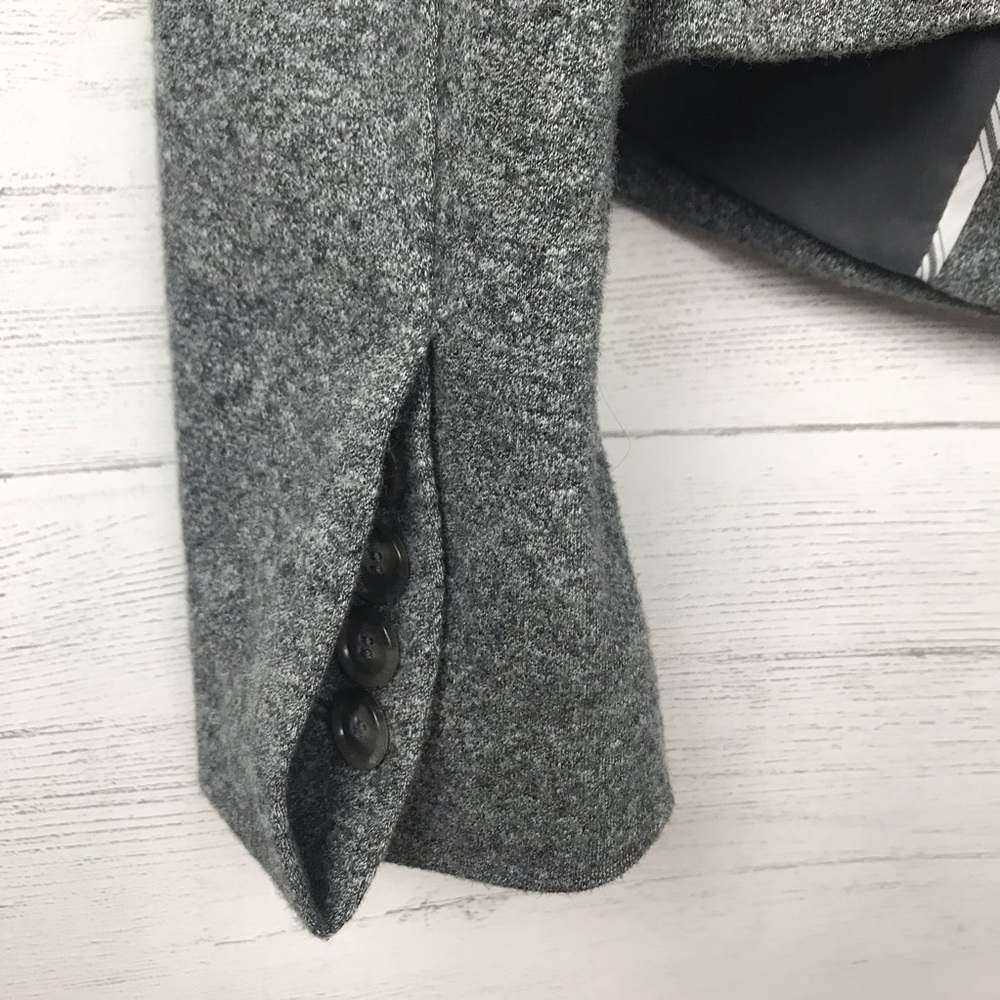 NWT LOFT BLAZER - Picture 4 of 6